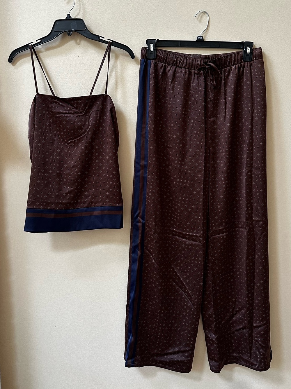 Rachel Zoe Brown Satin 2 Piece Set with Navy Blue Trim - Large